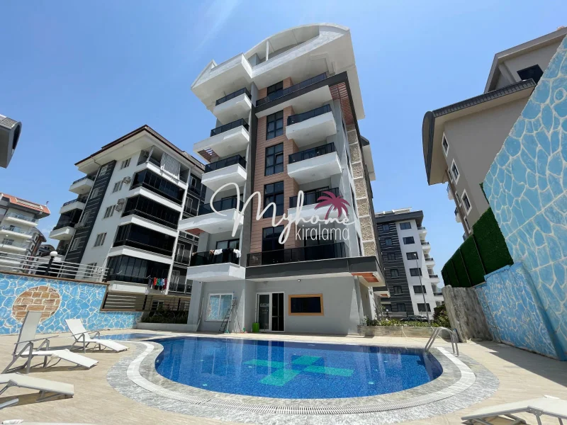 Alanya'da Şık Ve Temiz 1+1 Daire