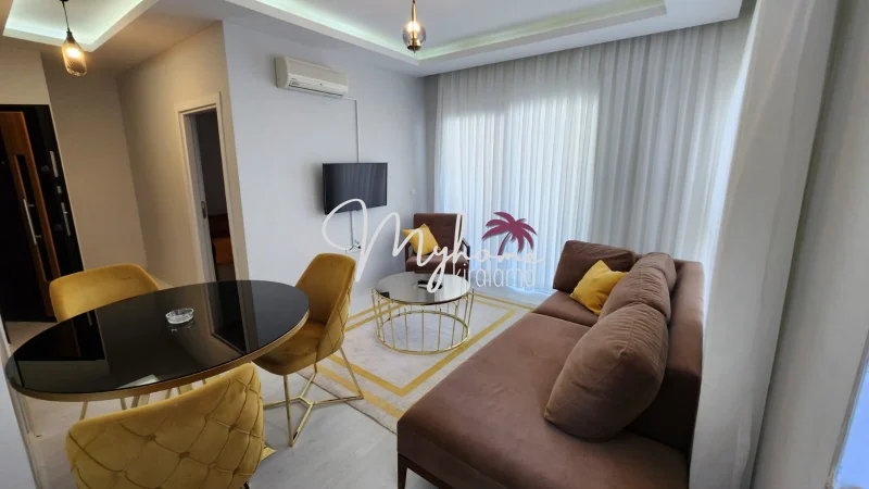Alanya'da Şık 1+1 Daire (3)