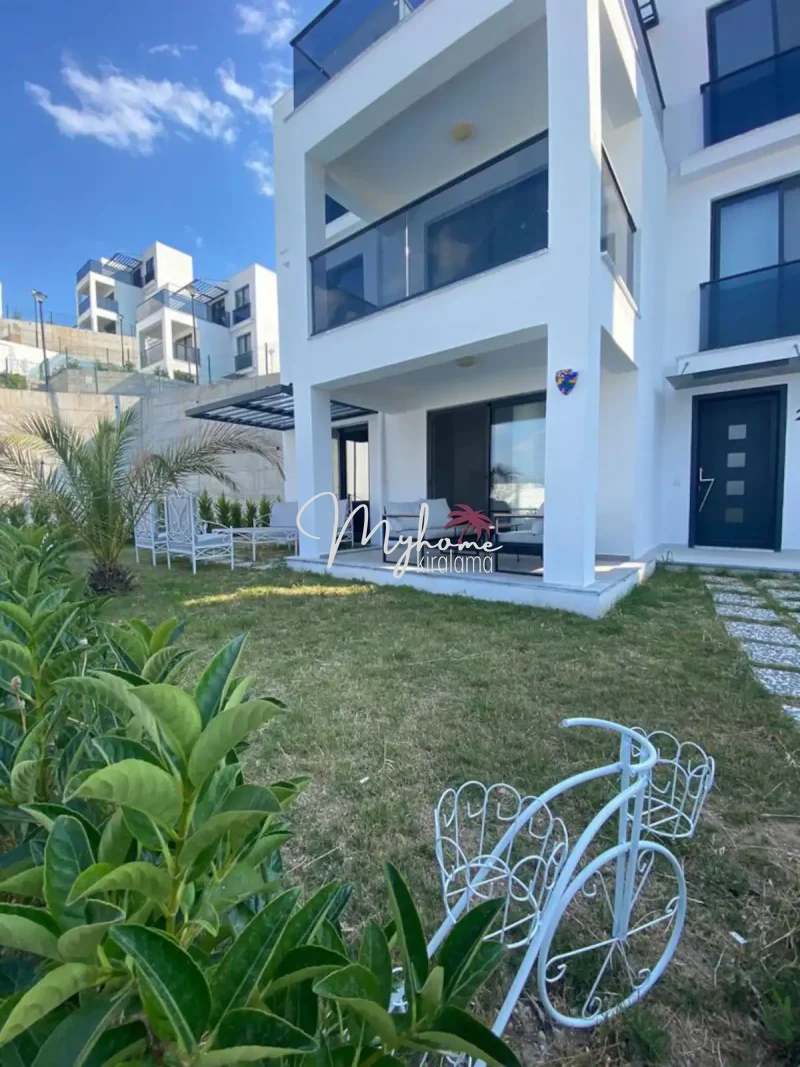 Villa Kırant - Ortak Havuzlu ve Deniz Manzaralı